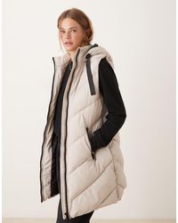 Jdy - Chevron Padded Longline Hooded Gilet - Lyst