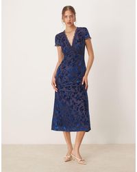 Maya - Floral Velvet Devore V Neck Midaxi Dress - Lyst