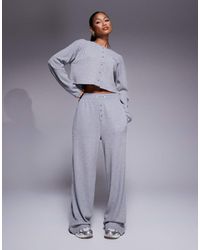 ASOS - Joggers Gris Jaspeado De Pernera Ancha De Punto Gofrado Con Detalles De Nailon De Weekend Collective (Parte De Un Conjunto) - Lyst