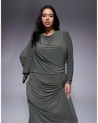 ASOS - Asos design curve - robe longue effet drapé à manches longues avec jupe froncée et détail métallique - kaki - Lyst