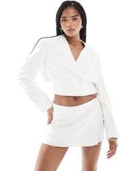 Stradivarius - Open Back Cropped Blazer - Lyst