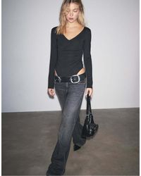 Stradivarius - Aangerimpelde Body Van Polyamide Met V-Hals - Lyst