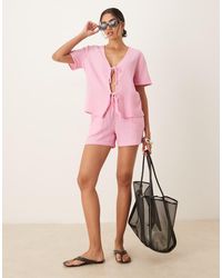 Jdy - Camisa Rosa De Manga Corta Con Lazada Delantera De Bambula De (Parte De Un Conjunto) - Lyst