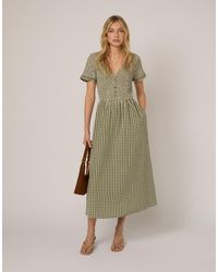 green short sleeve scottie midi dress Nobody's Child Short Sleeve Scottie Midi Dress in Green