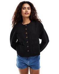 Moon River - Button Front Pocket Detail Textured Cropped Jacket - Lyst