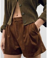 Stradivarius - Smart Faux Suede Shorts With Darts - Lyst