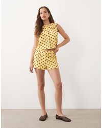 Miss Selfridge - Soft Rib Short - Lyst