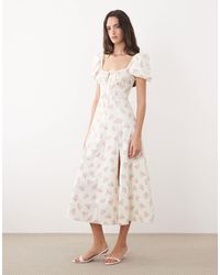 New Look - Robe mi-longue tendance folk à imprimé fleuri - Lyst