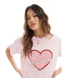 In The Style - Love Yourself Heart Slogan T-shirt - Lyst