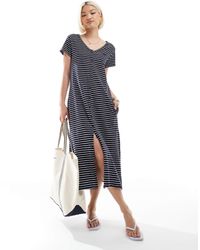 Superdry - Robe mi-longue boutonnée et rayée à manches courtes en jersey - et blanc optique - Lyst