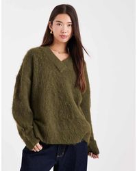 ASOS - Maglione Oversize Spazzolato Color Oliva Con Scollo A V - Lyst
