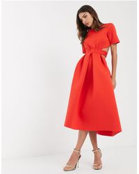ASOS – es Midi-Skaterkleid mit T-Shirt-Design, Gürtel und Zierausschnitten - Rot