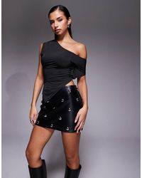 Edikted - Katan Asymmetric Off Shoulder Top - Lyst
