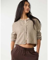 Stradivarius - Zacht Gebreid Vest Met Knopen - Lyst