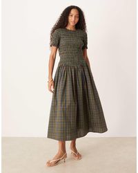 Amy Lynn - Shirred Midi Dress - Lyst