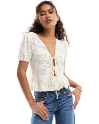 Miss Selfridge - Lace Puff Short Sleeve Tie Front Top - Lyst