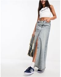 Weekday - Anaheim - gonna di jeans lunga a vita bassa con spacco sul davanti color stain - Lyst