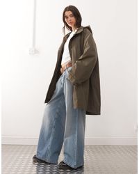 Weekday - Parka oversize avec doublure amovible et capuche en fausse fourrure - taupe foncé - Lyst
