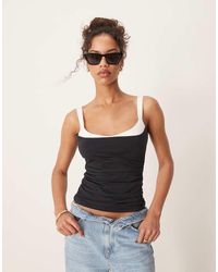 Abercrombie & Fitch - Top Met Hartvormige Hals En Contrast - Lyst