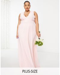 Tfnc Plus - Bridesmaid Chiffon V Front Maxi Dress With Pleated Skirt - Lyst