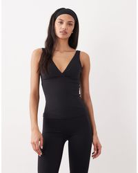 Tala - Dayflex Built-in Support V Neck Full Length Vest - Lyst