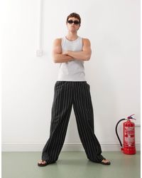 Weekday - Pantalon large à rayures - et beige - Lyst