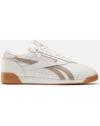 Reebok - Freestyle - baskets basses à semelle en gomme - Lyst