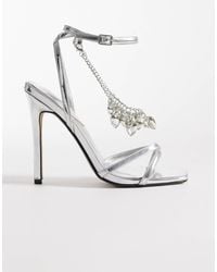 Kaiia - Exclusive 00s Strappy Heart Chain Detail Heeled Sandals - Lyst