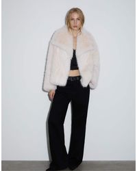 Stradivarius - Cropped Faux Fur Jacket - Lyst
