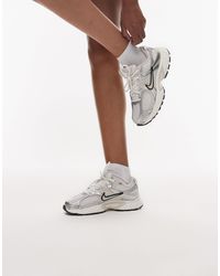 Nike - V5 Rnr Sneakers - Lyst
