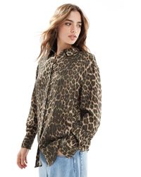 ASOS - Camicia misto lino vestibilità comoda con stampa leopardata - Lyst