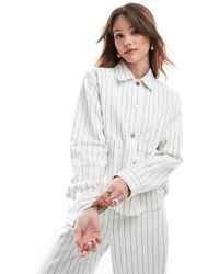 Pull&Bear - Giacca Di Jeans Oversize Bianca Gessata - Lyst