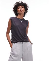 Mango - Zacht T-Shirt Met Rimpeldetail Op De Schouder - Lyst