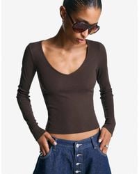 Bershka - T-Shirt A Maniche Lunghe Con Scollo A V - Lyst