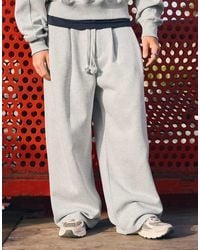 Bershka - Bonded Pleated Volume jogger Trousers - Lyst