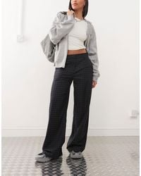 Weekday - Dylan - pantalon large à carreaux - et gris - Lyst