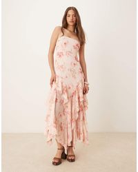 Forever New - Vestito Lungo A Fiori Color Albicocca Con Volant - Lyst