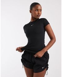 Nike - One Dri-Fit Short Sleeve T-Shirt - Lyst