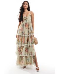Miss Selfridge - – race day – gestuftes chiffon-maxikleid - Lyst