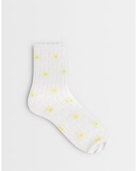 Pieces - Pointelle Socks With Daisy Print - Lyst