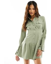 ASOS - Vestido Camisero Corto Caqui Con Raya Diplomática Y Detalle De Puños Extragrandes De - Lyst