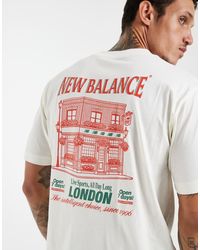 New Balance - Camiseta Gráfica Blanca 'Grab A Bite London' - Lyst