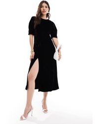 & Other Stories - Robe longueur mollet en velours avec goutte d'eau au dos et fente à la cuisse - Lyst