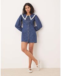 ASOS - Robe courte en jean à manches longues avec col oversize - moyen délavé - Lyst