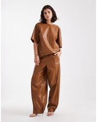 ASOS - Pantalones De Pernera Barrel Sin Cierres De Cuero Sintético De (Parte De Un Conjunto) - Lyst