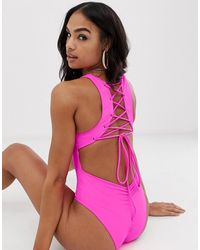 ASOS Gerecycled, Diepuitgesneden Badpak Met Veters Aan De Achterkant En Ruches Aan De Onderkant - Roze