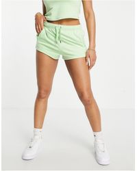 Juicy Couture Rib Velour Shorts in 