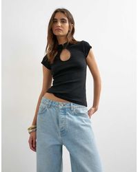 TOPSHOP - Ribbed Key Hole Top - Lyst