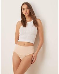 Spanx - Braguitas Tipo Tanga Supersmooth Undie-Tectable De -Neutro - Lyst