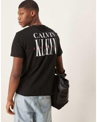 Calvin Klein - Camiseta Negra Con Logo Estampado En La Espalda De -Negro - Lyst